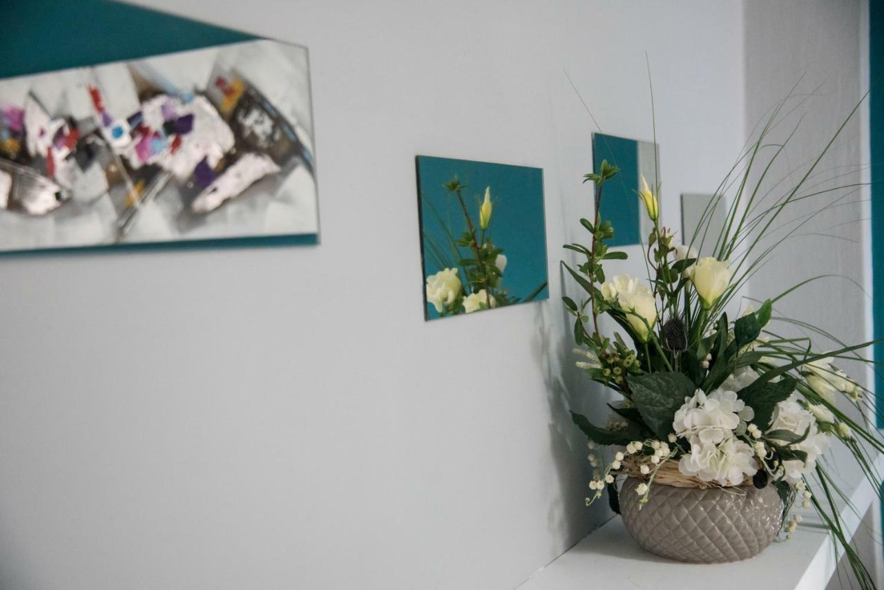 Cobalt Apartment Near Athens Airport Artemida  Dış mekan fotoğraf