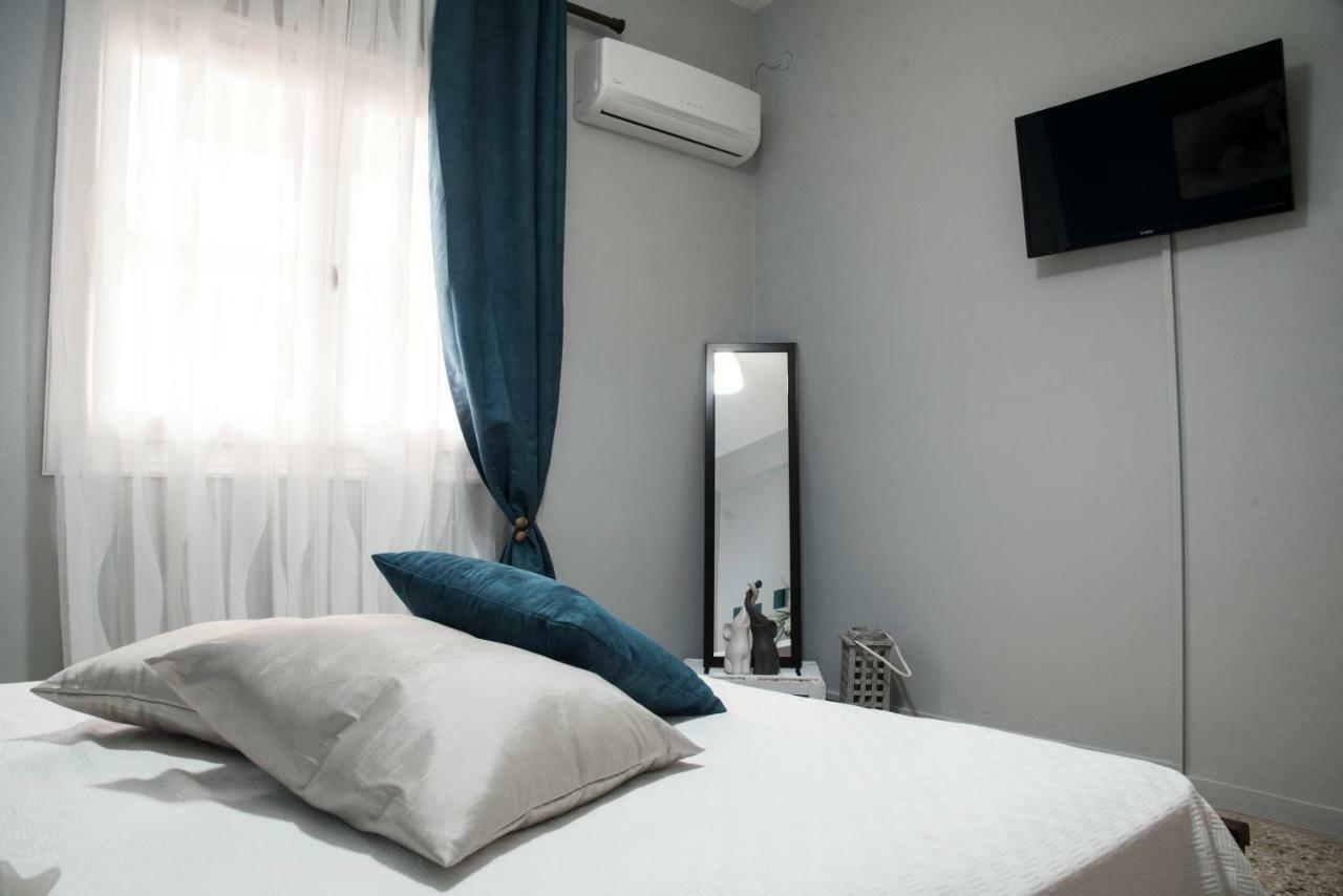 Cobalt Apartment Near Athens Airport Artemida  Dış mekan fotoğraf