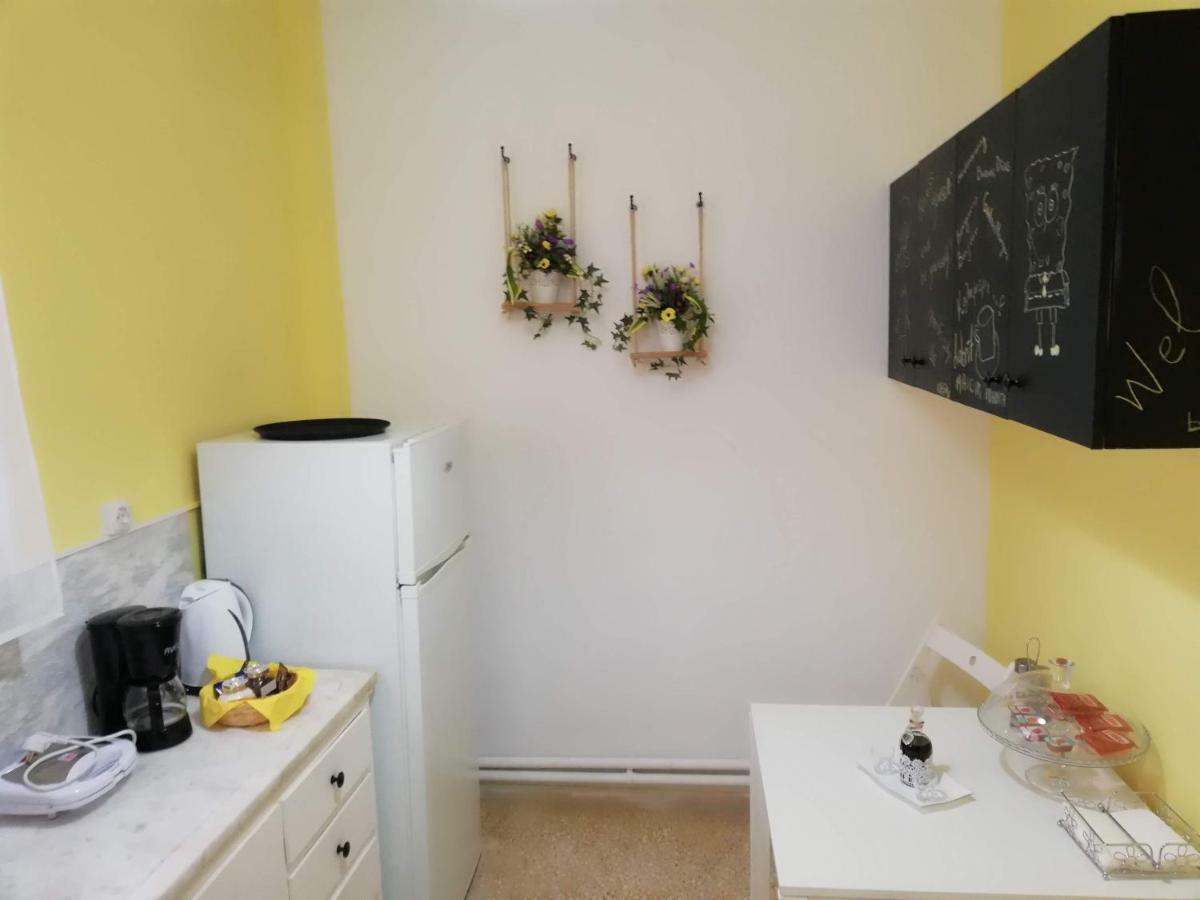 Cobalt Apartment Near Athens Airport Artemida  Dış mekan fotoğraf